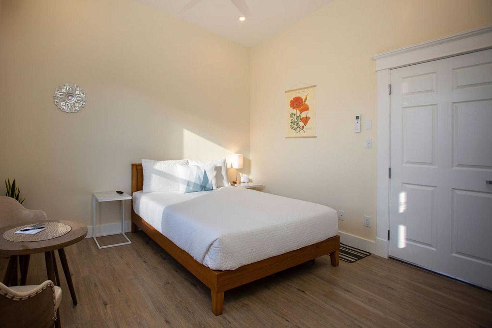Stirling All Suites Hotel Nelson Buitenkant foto